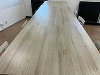 Vergadertafel met krukken - afbeelding 3 van  4