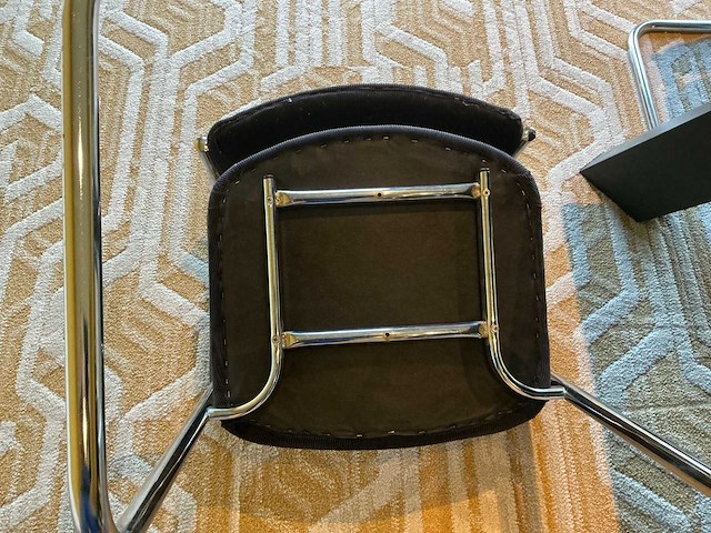 Vergadertafel met stoelen - afbeelding 6 van  6