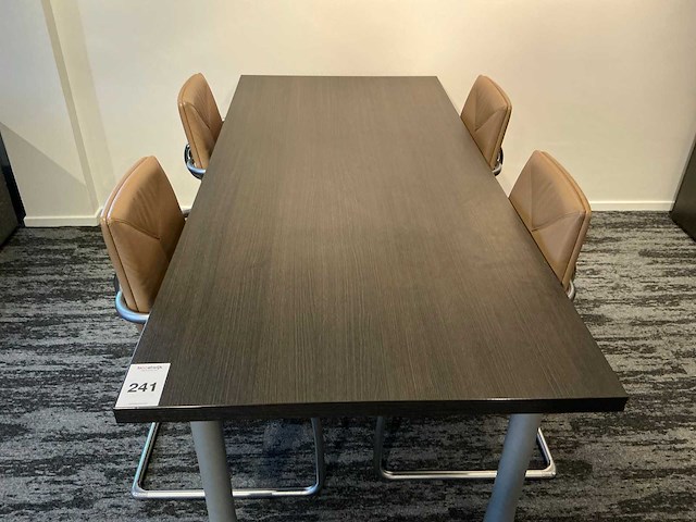 Vergadertafel met stoelen - afbeelding 2 van  7