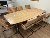 Vergadertafel met stoelen - afbeelding 1 van  6