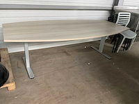 Vergadertafel met stoelen - afbeelding 2 van  6