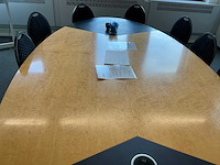 Vergadertafel met stoelen - afbeelding 3 van  6