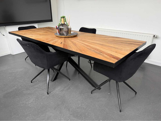 Vergadertafel met stoelen - afbeelding 1 van  6