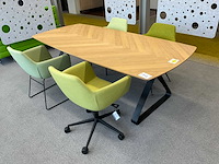 Vergadertafel met stoelen - afbeelding 1 van  6