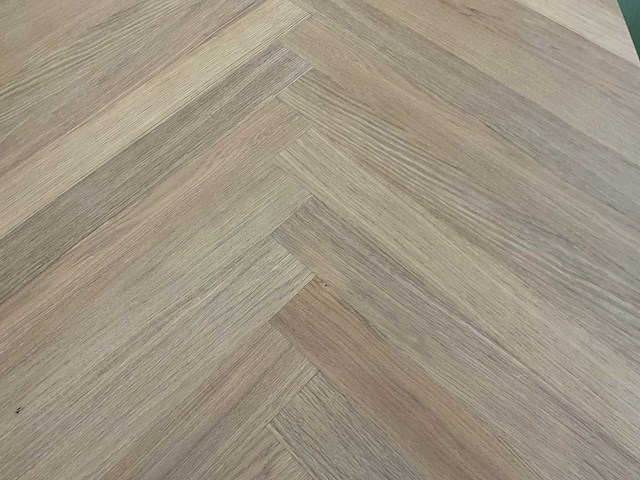 Vergadertafel met stoelen - afbeelding 3 van  6