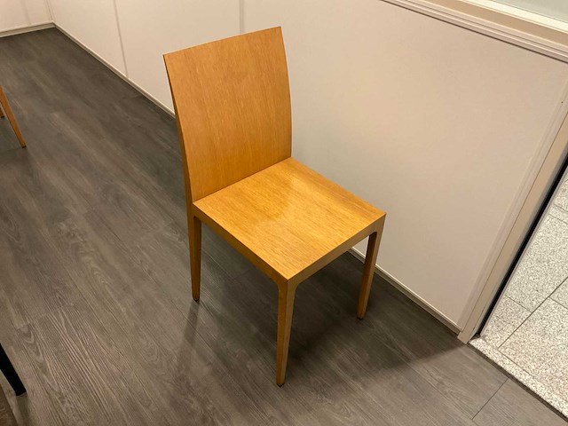 Vergadertafel met stoelen - afbeelding 3 van  4