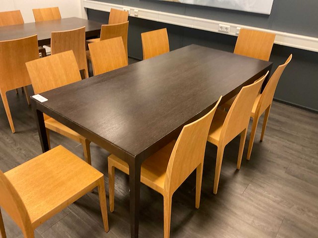 Vergadertafel met stoelen - afbeelding 2 van  5