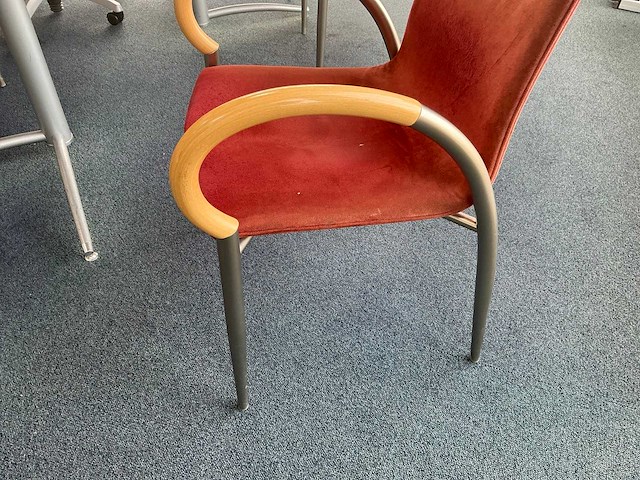 Vergadertafel met stoelen - afbeelding 6 van  9