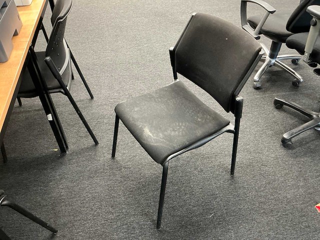 Vergadertafel met stoelen - afbeelding 4 van  5