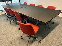 Vergadertafel met stoelen - afbeelding 4 van  10