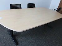 Vergadertafel met vijf stoelen bum made in italy. afmeting 250 x 120 cm. hoogte 73 cm - afbeelding 6 van  6