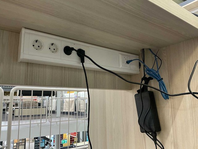 Vergadertafel - afbeelding 3 van  5