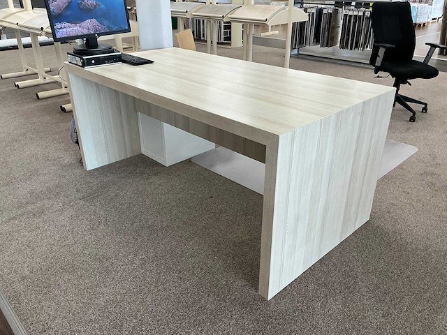 Vergadertafel - afbeelding 1 van  3