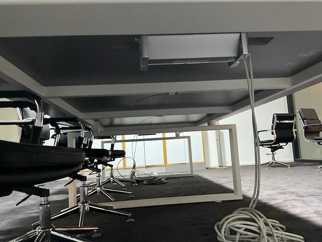 Vergadertafel - afbeelding 6 van  9