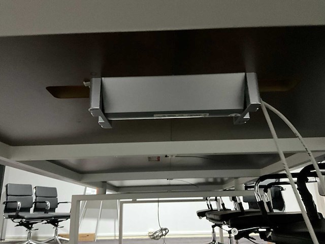 Vergadertafel - afbeelding 8 van  9