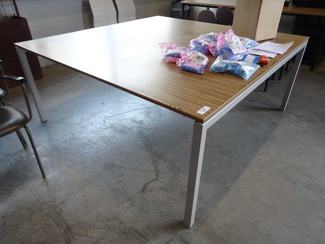 Vergadertafel - afbeelding 1 van  2