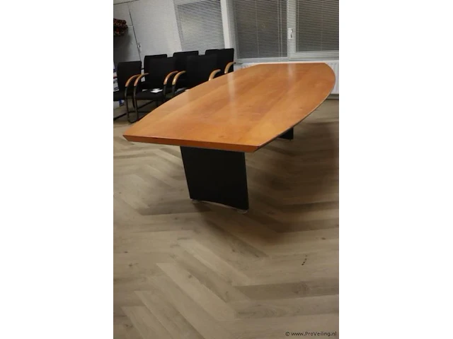 Vergadertafel - afbeelding 1 van  8
