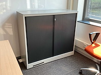 Vergadertafels met stoelen - afbeelding 2 van  8