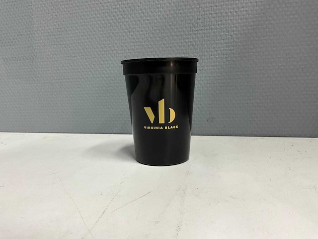 Verginia black - plastic drink bekers - bekers (500x) - afbeelding 1 van  1