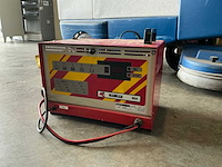 Verhagen - 130ue - zelfrijdende schrob/zuigmachine - 2008 - afbeelding 10 van  19