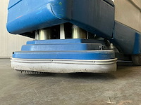 Verhagen - 130ue - zelfrijdende schrob/zuigmachine - 2008 - afbeelding 2 van  14