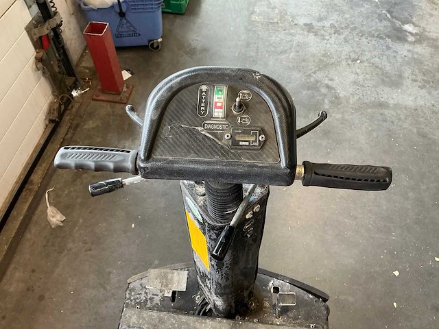 Verhagen - et 70 borstelwals - zitveegmachine - afbeelding 6 van  26