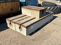 Verholen goot (2x)