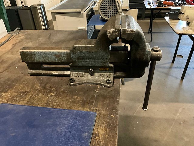 Verhoogde werktafel - afbeelding 2 van  5