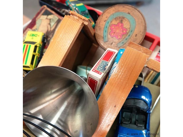 Verhuisdoos met diversen - afbeelding 3 van  5