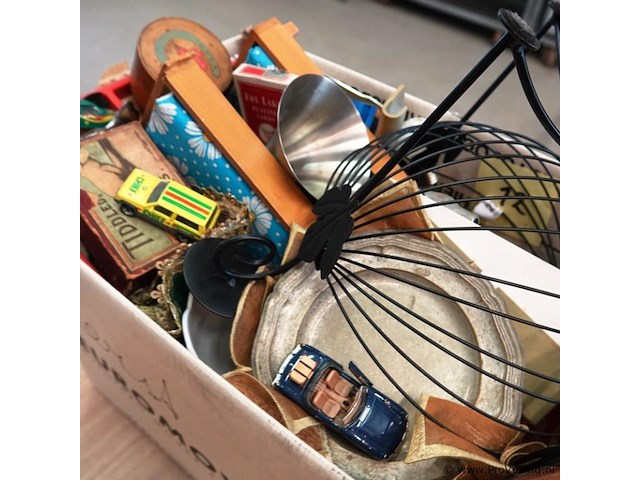 Verhuisdoos met diversen - afbeelding 4 van  5