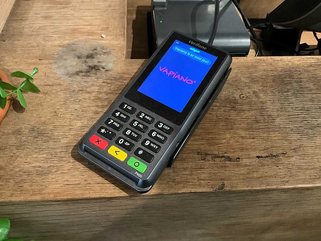 Verifone - p400 plus - pinautomaat - afbeelding 1 van  2