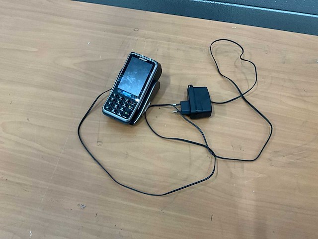 Verifone v400m pinautomaat - afbeelding 2 van  6
