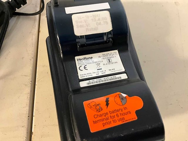 Verifone vx 680 pinautomaat - afbeelding 4 van  5
