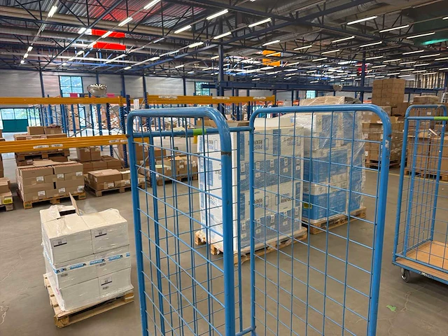 Verijdbare 3-zijdige rolcontainer - afbeelding 3 van  3