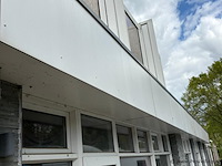 Veriling complete inboedel restaurant "de chinese roos" te someren - afbeelding 20 van  38