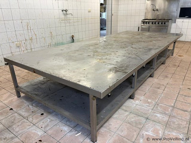 Veriling complete inboedel restaurant "de chinese roos" te someren - afbeelding 32 van  38