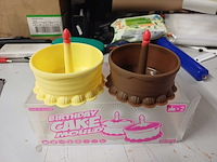 Verjaardags taart vorm 10 set van 2 stuks h018 - afbeelding 1 van  7