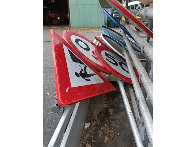 Verkeersborden tandemas aanhanger, atec, ab2, 1999 - afbeelding 9 van  13