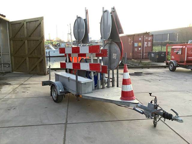 Verkeerskar - afbeelding 2 van  6