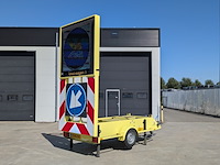 Verkeersveiligheids- en bewegwijzeringsaanhangwagen, verdegro, vd3, 2011