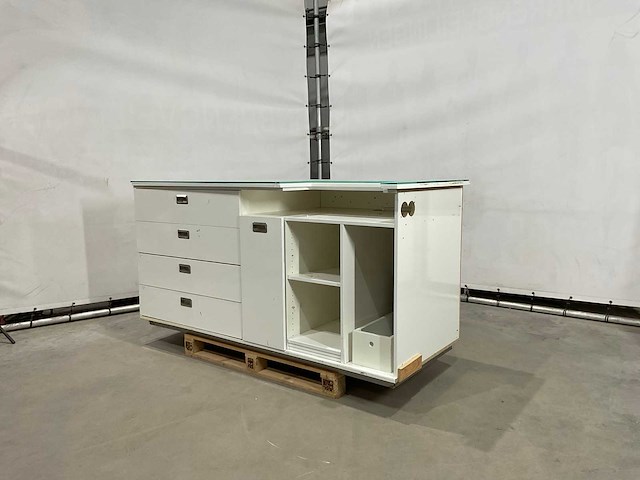 Verkoop balie - afbeelding 5 van  7