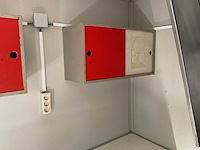 Verkoop container / snackbar - afbeelding 34 van  36