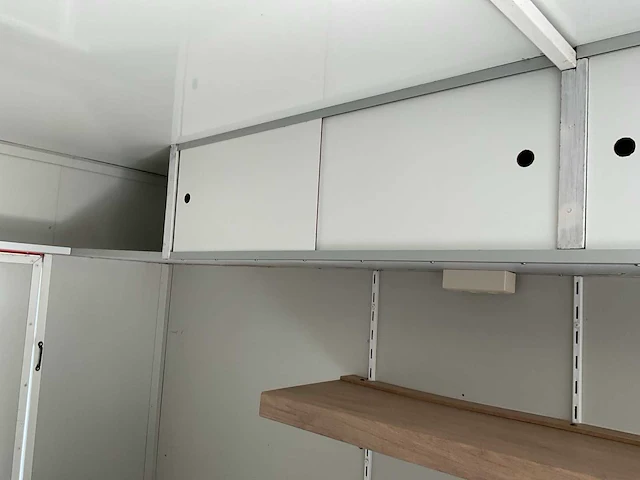 Verkoop container / snackbar - afbeelding 6 van  36