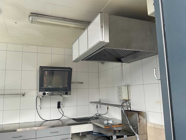 Verkoop food. unit. - afbeelding 17 van  19