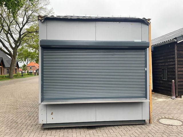 Verkoop unit / food unit / foodtrucks - afbeelding 8 van  19