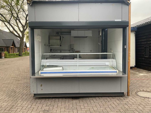 Verkoop unit / food unit / foodtrucks - afbeelding 12 van  19