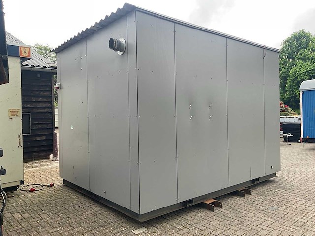 Verkoop unit / food unit / foodtrucks - afbeelding 14 van  19