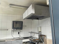 Verkoop unit / food unit / foodtrucks - afbeelding 17 van  19