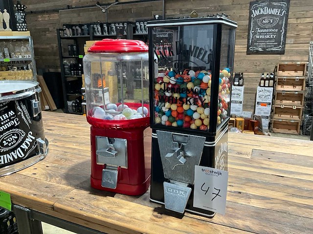 Verkoopautomaten (2x) - afbeelding 1 van  2