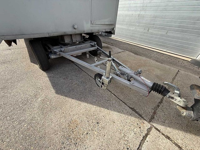 Verkoopwagen foodtruck schamelwagen - afbeelding 2 van  33
